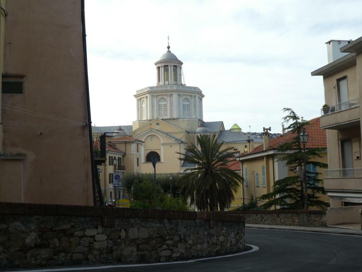 Villa Thomas Imperia Εξωτερικό φωτογραφία